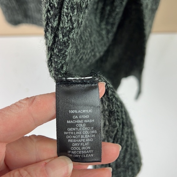 Cupio Sweater Vest Dress - Picture 9 of 12